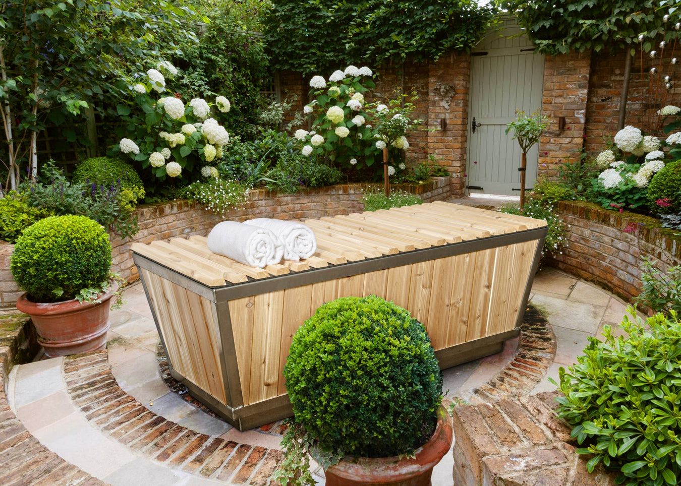 Cold Plunge Tubs
